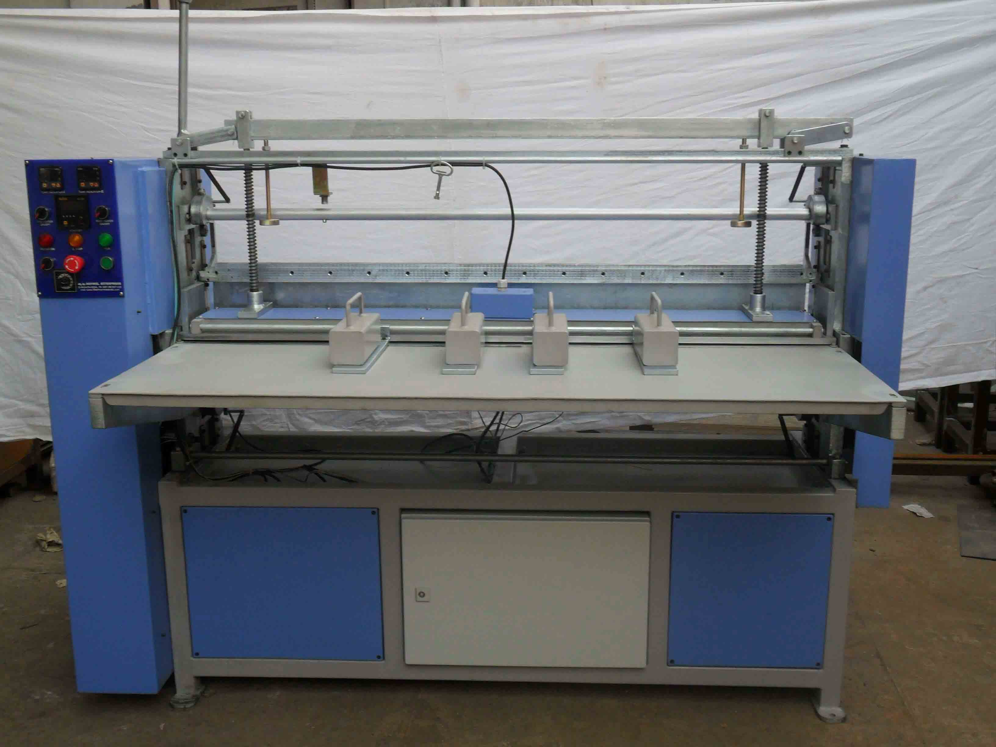 Blade Pleating Machine In Ranchi